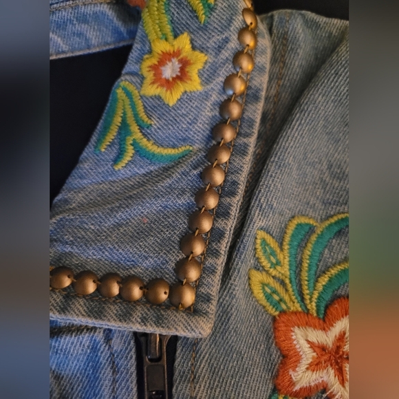 ARATTA Floral Embroidered Denim Jacket. The LUCINDA. MSRP $262 NWT - Picture 8 of 12